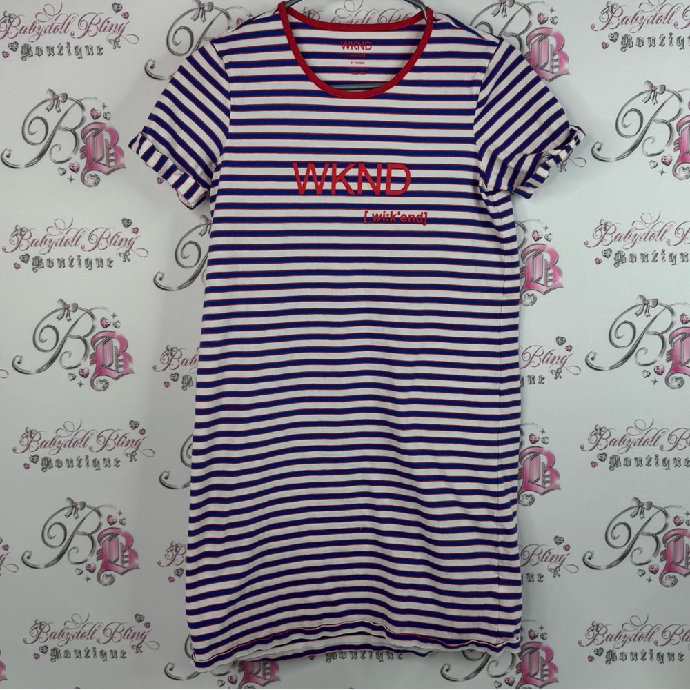 Wknd dress graphic front Striped T-Shirt Dress with Red Accents